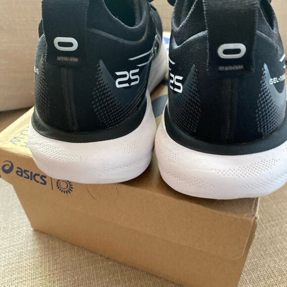 ASICS Gel Nimbus 25 Women’s 8 Wide Running Shoes Pure Black/Silver - Picture 3 of 6